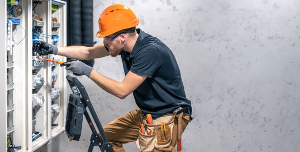 Best Electrical Outlet Repair  in Baxter Estates, NY